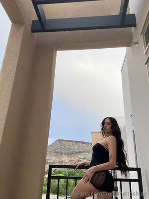 Freshmenashley OnlyFans Leaked Free Thumbnail Picture - #JubHQOvCww