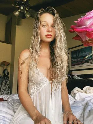 Freyaannerayy OnlyFans Leaked Free Thumbnail Picture - #LdGudL0SfE