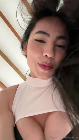 Freyacolombiana OnlyFans Leaked Free Thumbnail Picture - #4xESX3rKMc