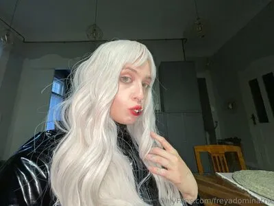 Freyadominatrix OnlyFans Leaked Free Thumbnail Picture - #LijMsV3o2V