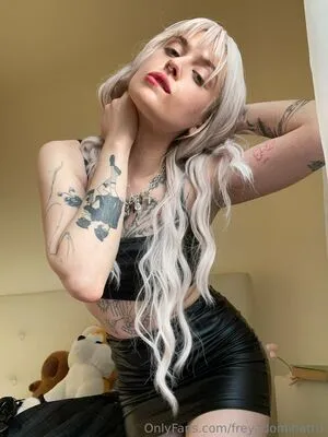 Freyadominatrix OnlyFans Leaked Free Thumbnail Picture - #PrgTfxSTgr