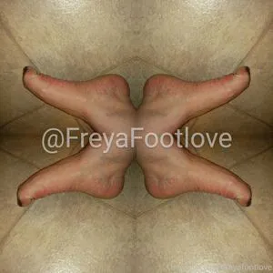 Freyafootlove OnlyFans Leaked Free Thumbnail Picture - #1W15l0QYfC