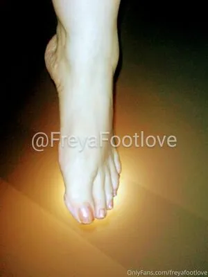 Freyafootlove OnlyFans Leaked Free Thumbnail Picture - #v94epAAQMU