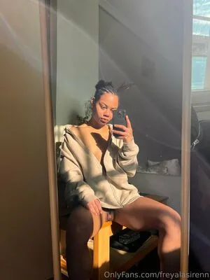 Freyalasirenn OnlyFans Leaked Free Thumbnail Picture - #UYlPJlGm82