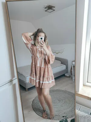 Freyja98 OnlyFans Leaked Free Thumbnail Picture - #1RbFWCtIIh