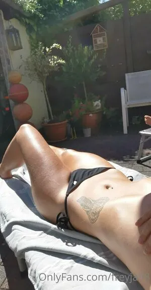 Freyja98 OnlyFans Leaked Free Thumbnail Picture - #8p5yRHq0pK