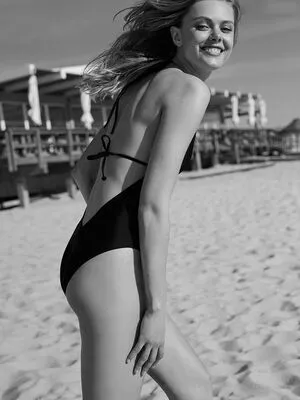 Frida Gustavsson OnlyFans Leaked Free Thumbnail Picture - #kh2K5uW6kC