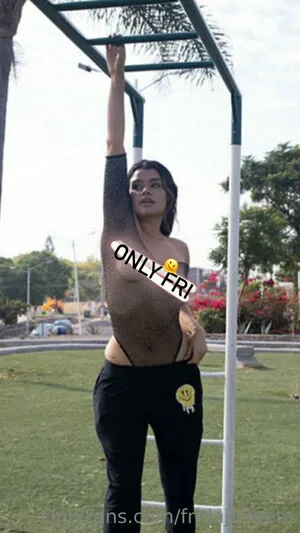 Frida Julieta OnlyFans Leaked Free Thumbnail Picture - #YGPalPWGbN