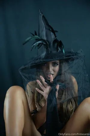 Frida Sante OnlyFans Leaked Free Thumbnail Picture - #FkCLHXqYxf