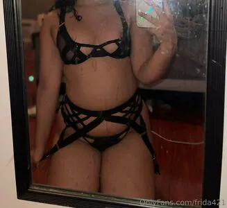 Frida421 OnlyFans Leaked Free Thumbnail Picture - #ERyYub1q2J