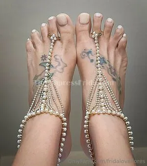 Fridaloveflores OnlyFans Leaked Free Thumbnail Picture - #PeOgowz6H9