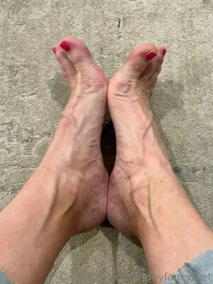 Fridayfancyfeet OnlyFans Leaked Free Thumbnail Picture - #Pc5OF1vxb0