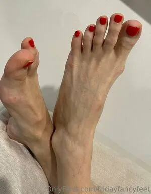 Fridayfancyfeet OnlyFans Leaked Free Thumbnail Picture - #e9sAUR3q7B