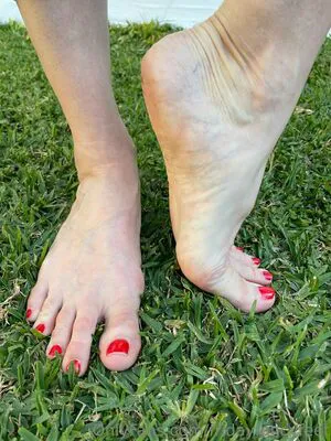 Fridayfancyfeet OnlyFans Leaked Free Thumbnail Picture - #m6DUI1M1gO