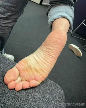 Fridayfancyfeet OnlyFans Leaked Free Thumbnail Picture - #sJf5THuvsT