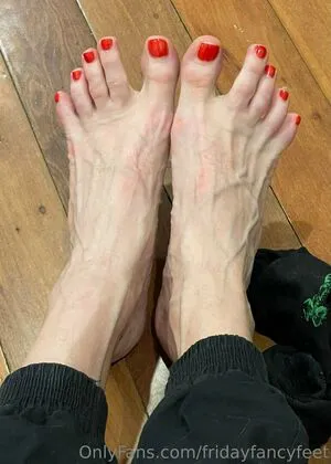Fridayfancyfeet OnlyFans Leaked Free Thumbnail Picture - #yYpD2ieLvh
