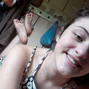 Friend's Pretty Feet OnlyFans Leaked Free Thumbnail Picture - #5Z2ikhlq57