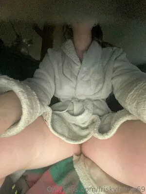 Friskyfeline69 OnlyFans Leaked Free Thumbnail Picture - #4lzME4fjdq