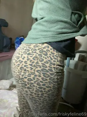 Friskyfeline69 OnlyFans Leaked Free Thumbnail Picture - #RPa8or1HPT
