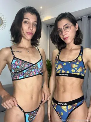 Friskytwins OnlyFans Leaked Free Thumbnail Picture - #xpGGLfZlbv