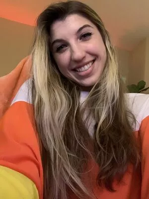 FrivolousFox ASMR OnlyFans Leaked Free Thumbnail Picture - #aWCszAYCmD