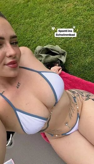 Frluuisa OnlyFans Leaked Free Thumbnail Picture - #ozuPsBR8B9