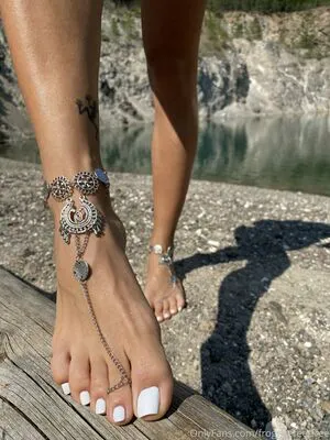 Froggeefeetfree OnlyFans Leaked Free Thumbnail Picture - #zwmkD9w5Xp
