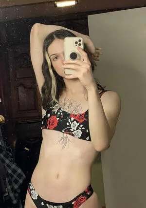 Frogs4girls OnlyFans Leaked Free Thumbnail Picture - #GRxpaulb8v