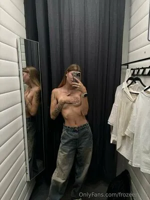 Frozeen Ye OnlyFans Leaked Free Thumbnail Picture - #57yWzdpPzb