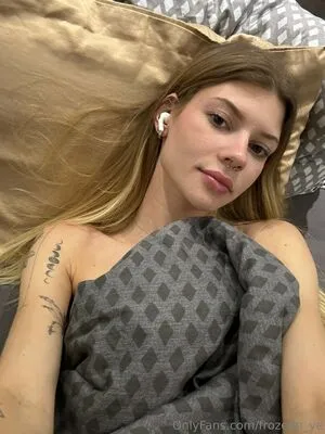 Frozeen Ye OnlyFans Leaked Free Thumbnail Picture - #nNZao6ZD1w