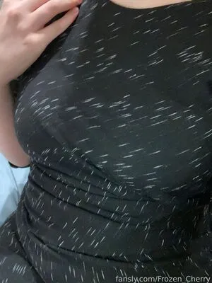 Frozen Cherry OnlyFans Leaked Free Thumbnail Picture - #azzNYKCoYv