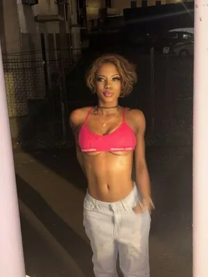 Fsemelagne OnlyFans Leaked Free Thumbnail Picture - #MrahEnE3BK