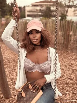 Fsemelagne OnlyFans Leaked Free Thumbnail Picture - #SQgoodmkem