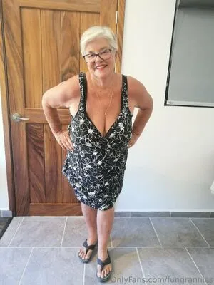 Fungrannies OnlyFans Leaked Free Thumbnail Picture - #7cUsswTYlB
