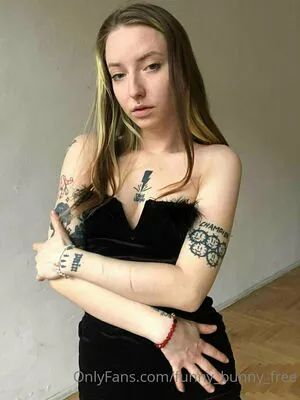 Funnybunnykiss OnlyFans Leaked Free Thumbnail Picture - #13NmT4iry5