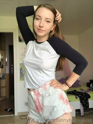 Funnybunnykiss OnlyFans Leaked Free Thumbnail Picture - #Eq4TTc9LNu