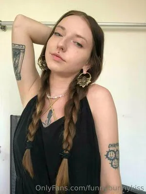 Funnybunnykiss OnlyFans Leaked Free Thumbnail Picture - #Fr9SHalTVe