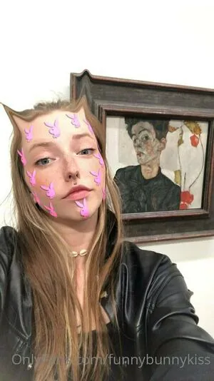 Funnybunnykiss OnlyFans Leaked Free Thumbnail Picture - #LSeXONAhwb