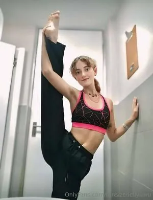 Funsizedellyuwu OnlyFans Leaked Free Thumbnail Picture - #s5NzWaE5P1