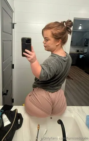 Funsizedpixie OnlyFans Leaked Free Thumbnail Picture - #B6yAESdCu0