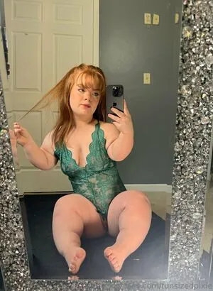 Funsizedpixie OnlyFans Leaked Free Thumbnail Picture - #p9JKbmBkX2