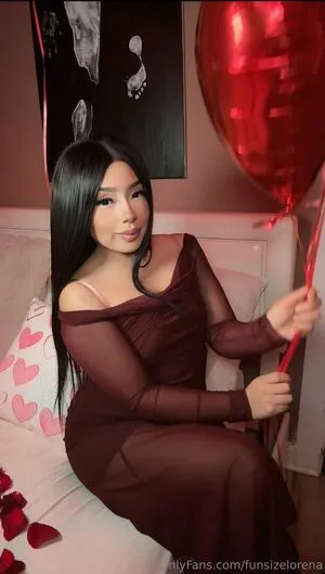 Funsizelorena OnlyFans Leaked Free Thumbnail Picture - #HsnjS4NzVo