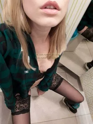 funsnail OnlyFans Leaked Free Thumbnail Picture - #x6wR3ABS77