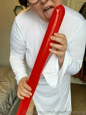Funwithmommy OnlyFans Leaked Free Thumbnail Picture - #1KPvp80IKn