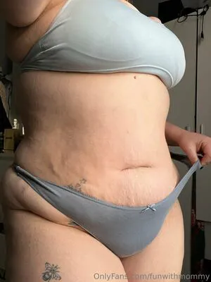 Funwithmommy OnlyFans Leaked Free Thumbnail Picture - #H0TDNllc2l