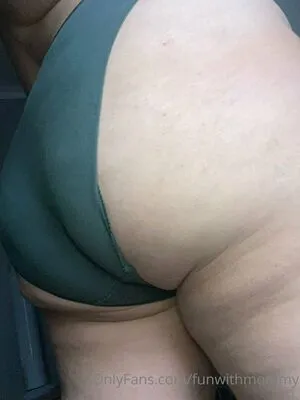 Funwithmommy OnlyFans Leaked Free Thumbnail Picture - #P5d5JD07sy