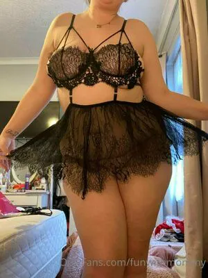 Funwithmommy OnlyFans Leaked Free Thumbnail Picture - #T9H8c684HV