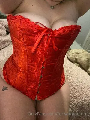 Funwithmommy OnlyFans Leaked Free Thumbnail Picture - #bOOjDjcYW4