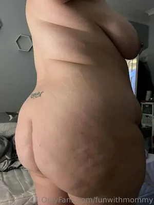 Funwithmommy OnlyFans Leaked Free Thumbnail Picture - #ypN1Sw0orj