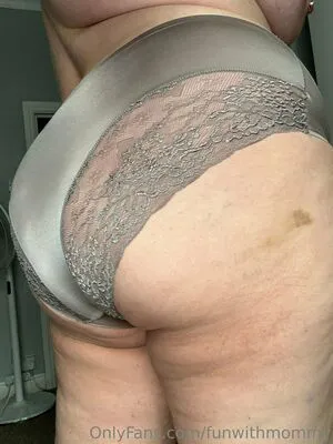 Funwithmommy OnlyFans Leaked Free Thumbnail Picture - #zHz3ImYlRe